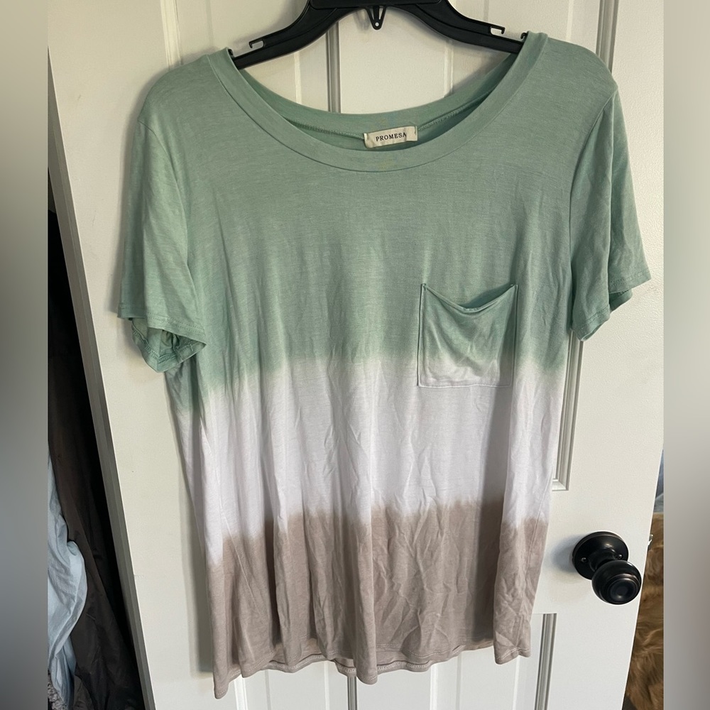 Ombré short sleeve top